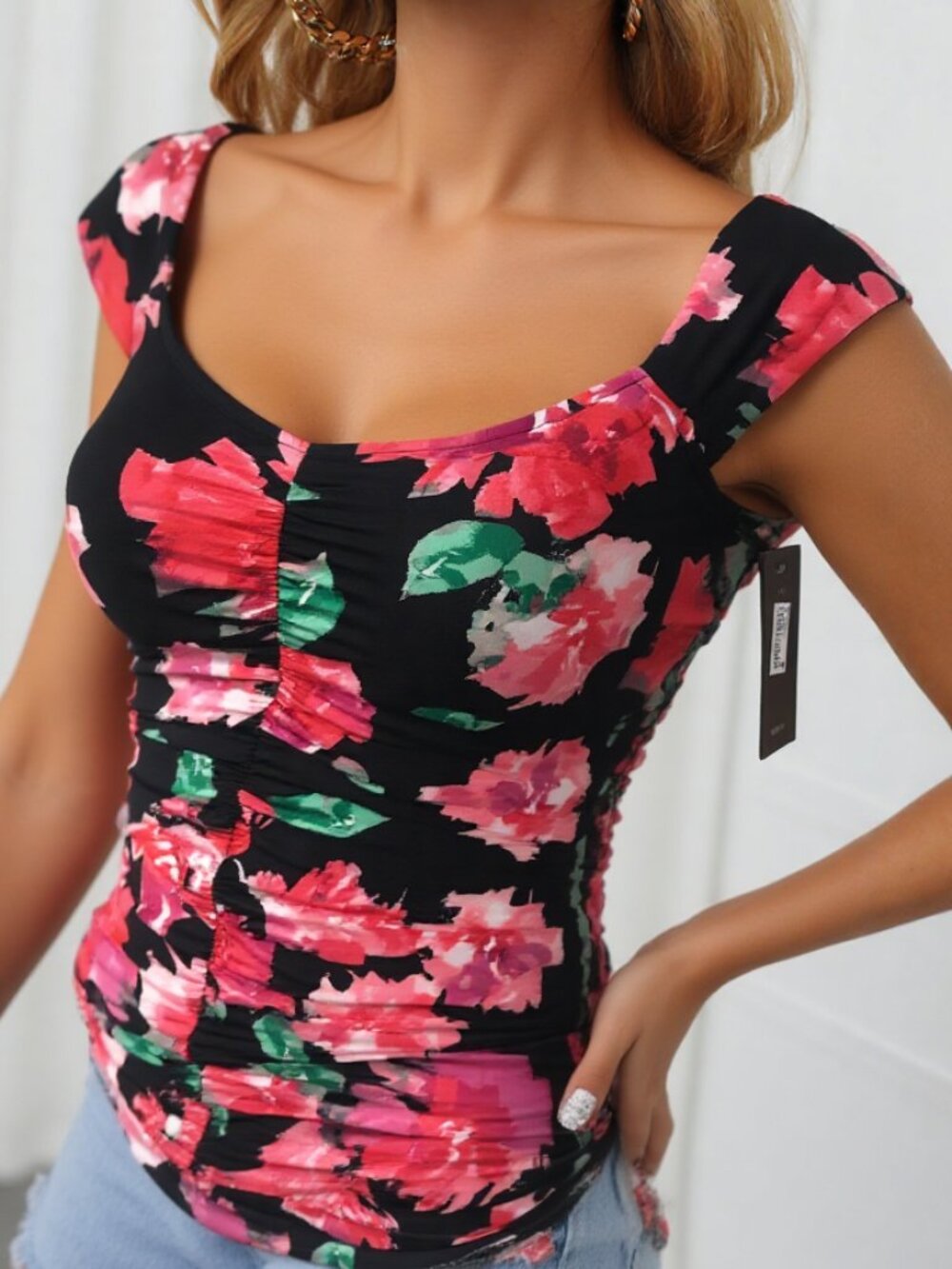 New Guess sexy Rushed flower Print Top